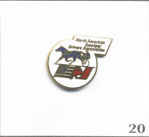 Delcampe - Pin's Jeu - PMU / Association Canadienne De Trotteurs Amateurs. Non Estampillé. EGF. T1100Q-20 - Jeux