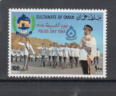 Delcampe - Oman 1984 Mi Nr 258 ,  Dag Van De Politie - Oman