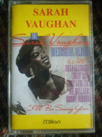 Delcampe - The Sarah Vaughan Memorial Album Cassette Audio-K7 Milan C 311 RC 430 - Cassettes Audio