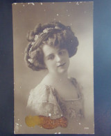 Delcampe - 1757 THEME  . SAINT NICOLAS . FEMME . OBLITEREE 1912 - Saint-Nicholas Day