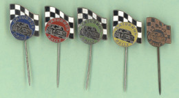 Delcampe - Rally Saturnus, Car Auto Automotive, Vintage Pin Badge Abzeichen, 5 Pcs - Rallye