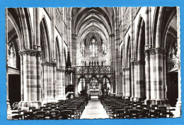 Delcampe - (RECTO / VERSO) L' EPINE EN 1965 - N° 30 - INTERIEUR DE LA BASILIQUE - PETITS PLIS ANGLES - FORMAT CPA - L'Epine