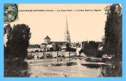 Delcampe - CPA - Saint-Savin-sur-Gartempe  (86) - Le Vieux Pont - Le Pont Neuf Et L'Eglise - Saint Savin