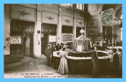 Delcampe - CPA - La Bourboule (63) - 21. Le Grand Etablissement Des Thermes - La Source - La Bourboule