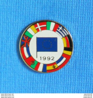 Delcampe - 1 PIN'S //  ** 12 DRAPEAUX DE PAYS EUROPÉEN ** - Administrations