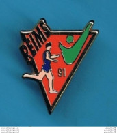 Delcampe - PIN'S  //  ** ATHLETISME / REIMS '91 ** . (Arthus Bertrand Paris) - Arthus Bertrand