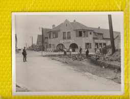 Delcampe - 60 PHOTO LEVIGNEN RESTAURANT DES 3 LURONS TRAVAUX ELARGISSEMENT DU CAREFOUR GENDARMERIE & DDE - Crepy En Valois