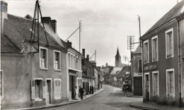 Delcampe - 28 : Authon Du Perche : Rue Du Mans   : SM Petit Format ///  Ref. Aout 26 // N° 39.938 - Sonstige & Ohne Zuordnung