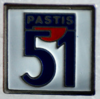 Delcampe - Pin's:  PASTIS 51 - Bebidas