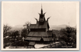 Delcampe - Fantoft Stavkirke Ved Bergen Carte Postale Postcard - Norwegen