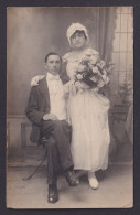 Delcampe - RPPC Postcard, Poland, The Wedding, Couple 1916 - Couples
