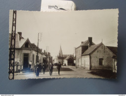 Delcampe - Cpsm BEAUQUESNE La Chaussée De Doullens - Beauquesne
