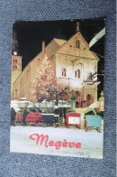 Delcampe - D 74 - Megève - La Place De L'église Et Les Taxis Traîneaux - Megève