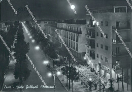 Delcampe - Be604 Cartolina Lecce Citta'  Viale Gallipoli Notturno - Lecce