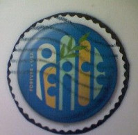 Delcampe - United States, Scott #5925 Used(o), 2024, Round Stamp, Pinback Button: 'Peace', 73¢, Multicolored - Oblitérés