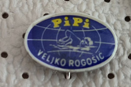 Delcampe - Veljko Rogošić Pipi  World Marathon Swimming Champion Croatia Ex Yugoslavia Pin - Natación
