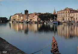 Delcampe - 34 AGDE LES QUAIS ET LA CATHEDRALE SAINT ETIENNE - Agde