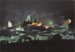 Delcampe - 84 MALAUCENE VUE GENERALE LA NUIT - Malaucene
