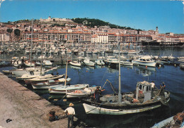 Delcampe - 34 SETE LE PORT ET LA VILLE AU FOND LE MONT ST CLAIR - Sete (Cette)