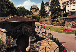 Delcampe - 63 CHATEL GUYON SOURCES « GERMAINE » ET « DEVAL » - Châtel-Guyon