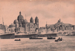Delcampe - 13 MARSEILLE LA CATHEDRALE ET NOTRE DAME DE LA GARDE - Unclassified