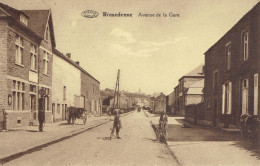 Delcampe - Romedenne Avenue De La Gare  (pompe A Essence)  Griffe Romedenne-surice Au Verso ! - Philippeville