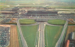 Delcampe - 94* ORLY   Vue Generale  Aerogare  (CPSM 9x14cm)   RL14.0456 - Orly