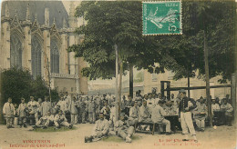 Delcampe - 94* VINCENNES  26e Chasseurs - Les Hommes A La Soupe     RL14.1116 - Vincennes