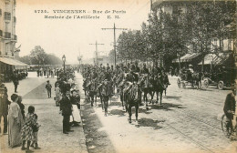 Delcampe - 94* VINCENNES  Rue De Paris - Rentree De L Artillerie     RL14.1104 - Vincennes