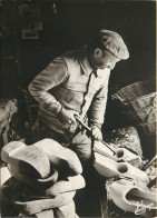 Delcampe - 88* VOSGES  Le Sabotier R  (CPM 10x15cm)     RL19,0317 - Kunsthandwerk