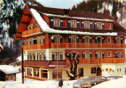 Delcampe - 74* LA CLUSAZ  Hotel « christiana »  (CPM 10x15cm)    RL19,0254 - La Clusaz