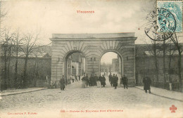 Delcampe - 94* VINCENNES   Entree Nouveau Fort D  Artillerie    RL14.1181 - Kasernen
