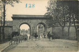 Delcampe - 94* VINCENNES    Fort - Entree Quartier D Artillerie   RL14.1167 - Kasernen