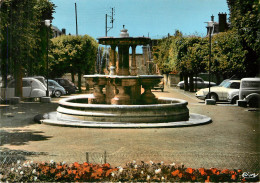 Delcampe - 95* TAVERNY  Place De Vaucelles  (CPSM 10x15cm)    RL19,0773 - Taverny