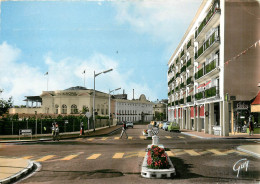 Delcampe - 95* ENGHIEN  LES BAINS   Casino Et Av De La Ceinture  (CPSM 10x15cm)  RL19,0752 - Enghien Les Bains