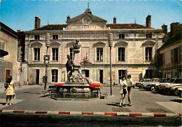 Delcampe - 91* LONGJUMEAU   « le Postillon »  (CPSM 10x15cm)  RL19,0499 - Longjumeau