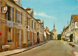 Delcampe - 89* FLOGNY  Rue Principale Et Les Hotels  (CPSM 10x15cm)    RL19,0411 - Flogny La Chapelle