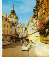 Delcampe - 89* AUXERRE  Tour De L Horloge Et Tour Gaillard (CPSM 10x15cm)    RL19,0379 - Auxerre