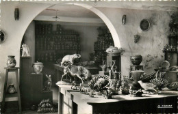 Delcampe - 06* VALLAURIS  Exposition De Poteries D Art  (CPSM 9x14cm)    RL19,1284 - Vallauris