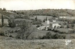 Delcampe - 16* ST GERVAIS  L Eglise Et La Poste (CPSM 9x14cm)     RL30,0194 - Sonstige & Ohne Zuordnung