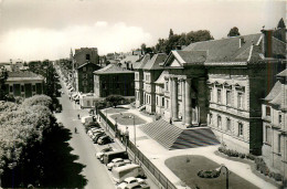 Delcampe - 15* AURILLAC  Palais De Justice  (CPSM 9x14cm)      RL30,0125 - Aurillac