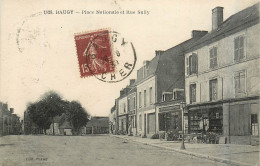Delcampe - 18* BAUGY  Place Nationale - Rue Sully      RL30,0675 - Baugy