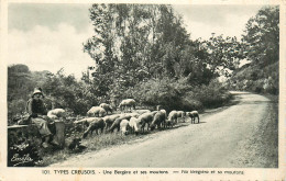 Delcampe - 23* CREUSE  Une Bergere Et Ses Moutons     RL30,1296 - Elevage