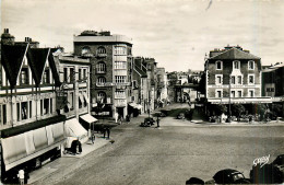 Delcampe - 22* ST BRIEUC  Place Dugueslin  (CPSM 9x14cm)     RL30,1155 - Saint-Brieuc