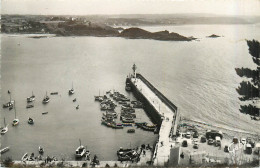 Delcampe - 22* ERQUY  Le Port  (CPSM 9x14cm)    RL30,0997 - Erquy