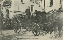 Delcampe - 75* PARIS Longchamp -  Frederic VIII  Salue La Foule Au Pesage    RL38.0656 - Paris (16)
