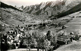 Delcampe - 74* LA CLUSAZ  Vue Generale  (CPSM Format 9x14cm)    RL38.0293 - La Clusaz