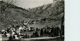 Delcampe - 74* LA CLUSAZ  Vue Generale  (CPSM Format 9x14cm)    RL38.0283 - La Clusaz