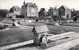 Delcampe - 14* CABOURG  Le Golf Miniature  (CPSM 9x14cm)        RL46,0950 - Cabourg