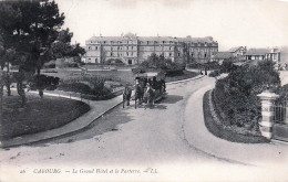 Delcampe - 14* CABOURG Le Grand Hotel Et Le Parterre       RL46,0918 - Cabourg